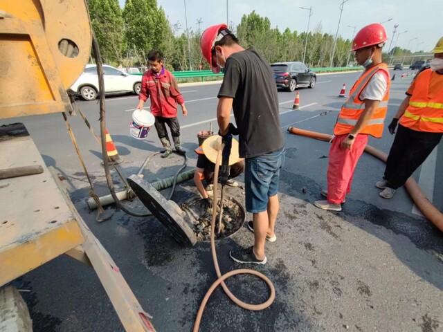 安泽管道潜水封堵气囊